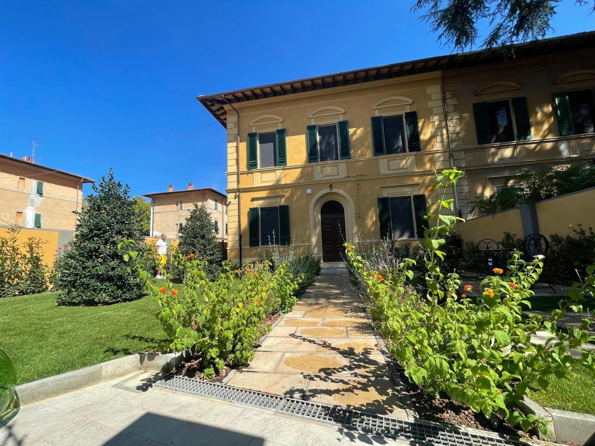 Villa Natalina B&B Пиза Экстерьер фото